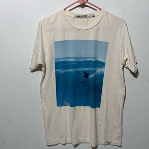 Iron & Resin T-shirt Graphic Surfing Small